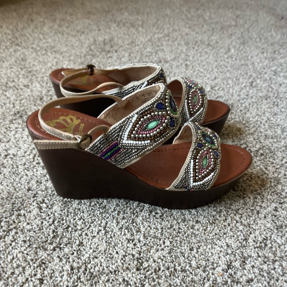 Fergalicious Wedge Heel Sandals - Picture 3 of 5
